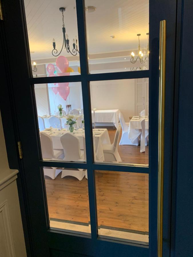 Hotel The Town House Naas