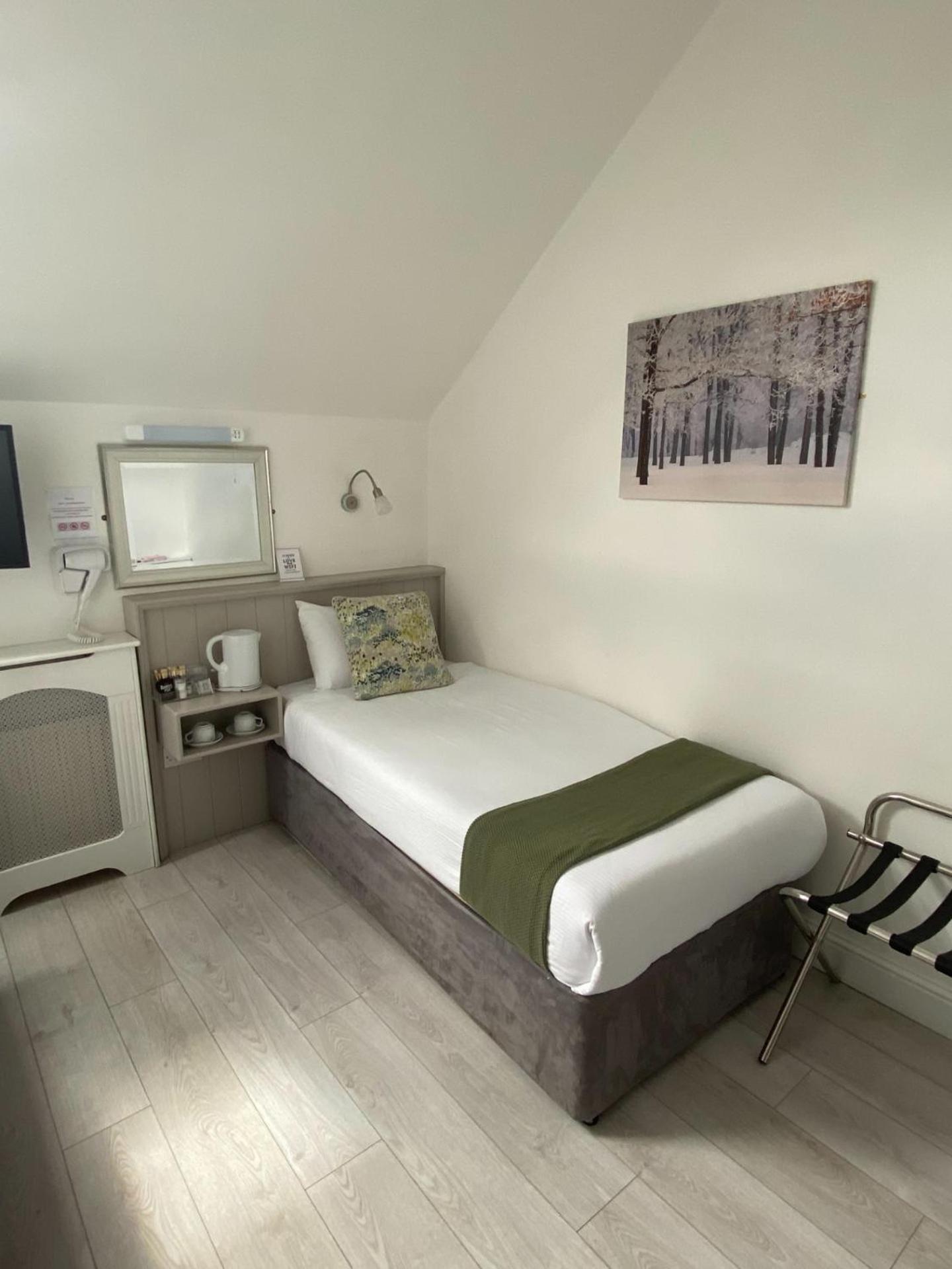Hotel The Town House Naas